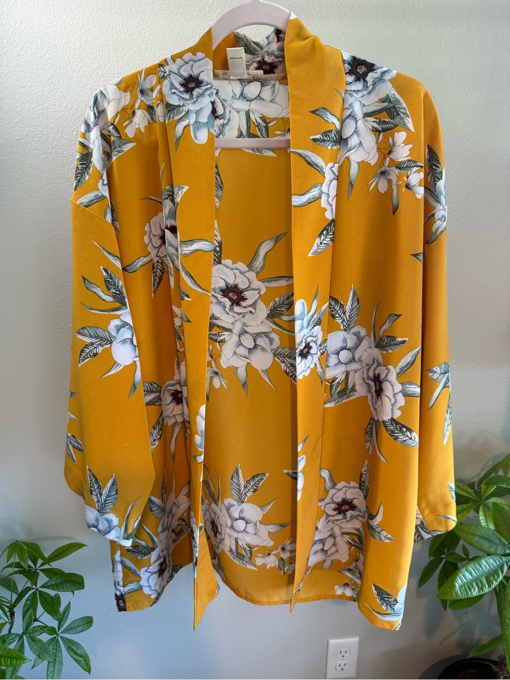 Streetwear Society Mustard Floral Kimono/Cardigan – Size M/L